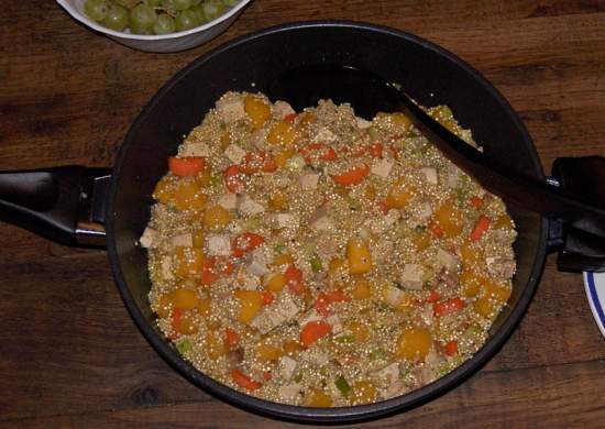 Krbis-Quinoa-Pfanne in Pfanne